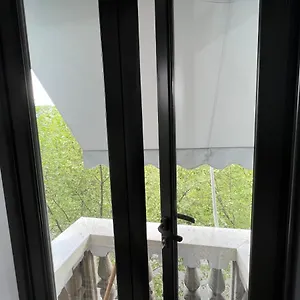 Luxury In Blloku Area Appartamento Tirana